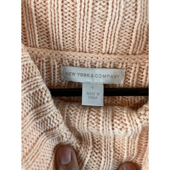 New York and Company Pink Turtleneck Sweater Size Large - Picture 2 of 3